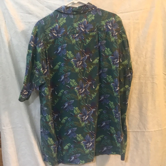 Gap Button Down Aloha Shirt - Picture 2 of 4